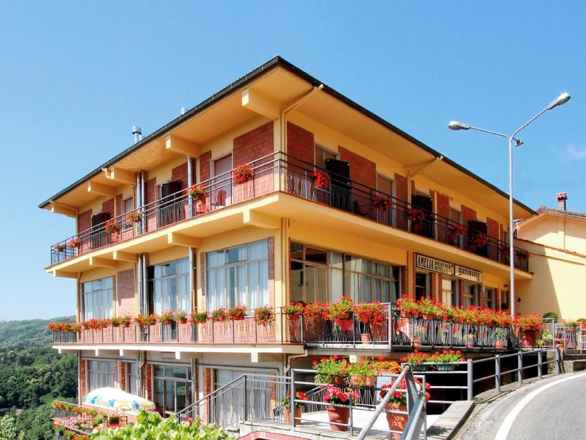 Aparthotel Amelia Dream View Momigno Kültér fotó